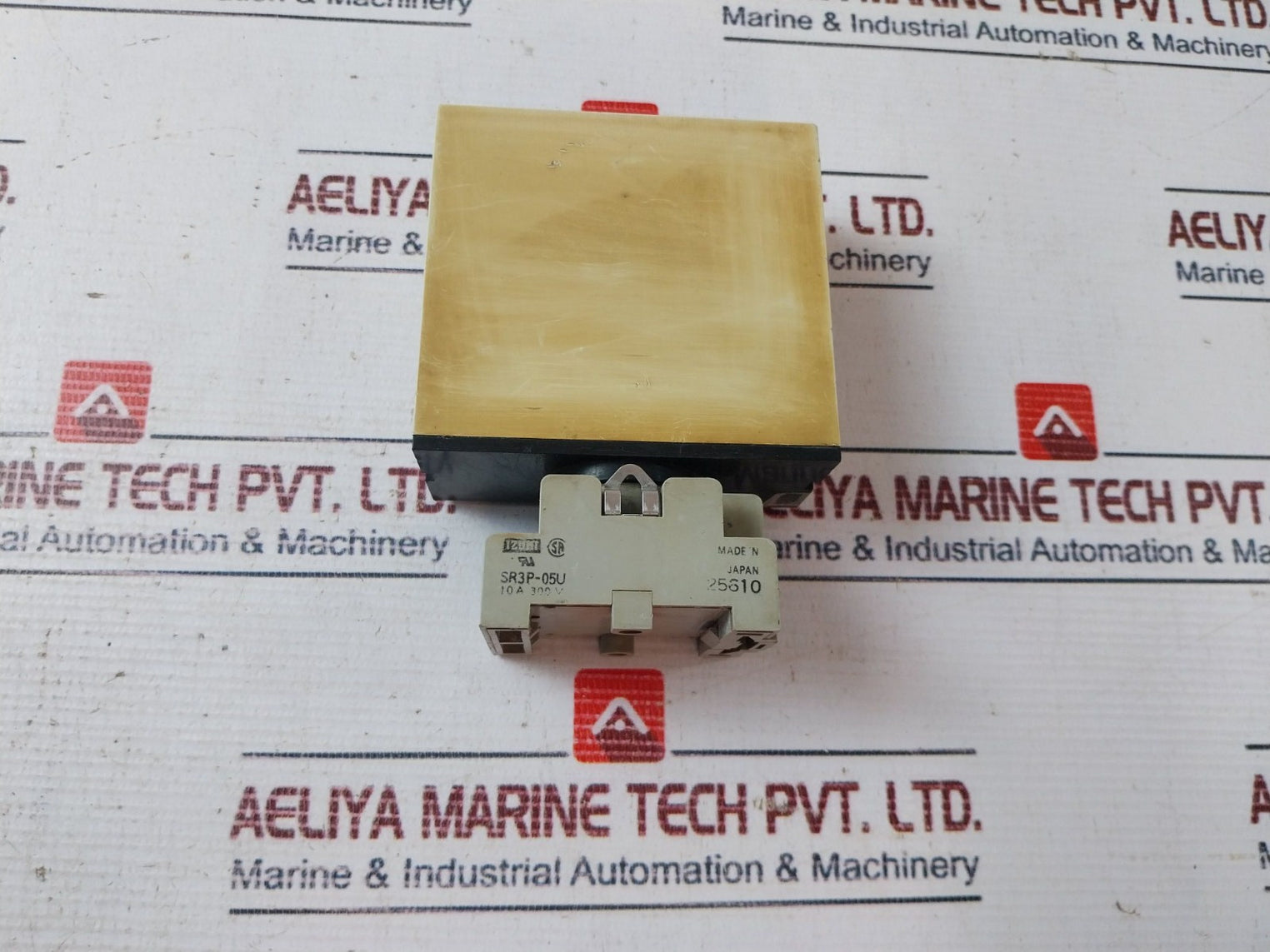 Electromatic Sm 125 220 Voltage Level Relay With Base 10A 300V