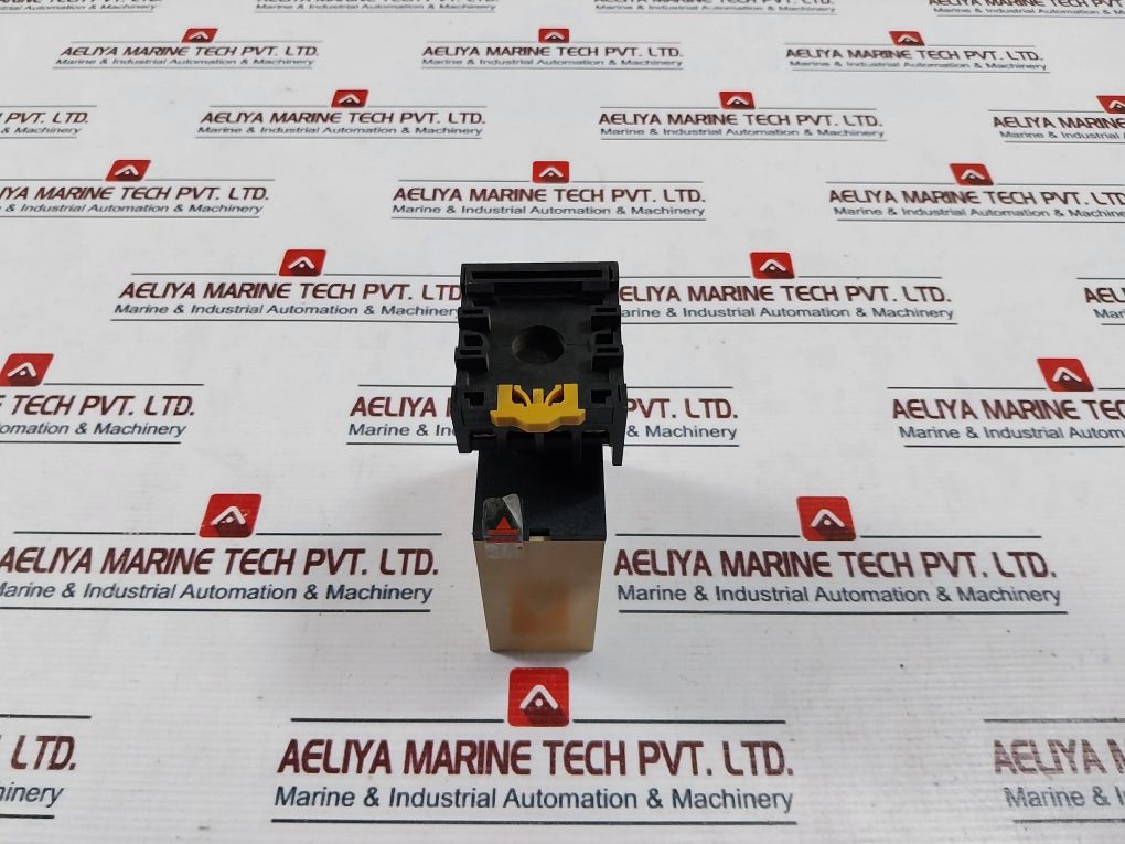 Electromatic Sv 110 230 Cond. Liquids Dual Level Relay 10A 250V