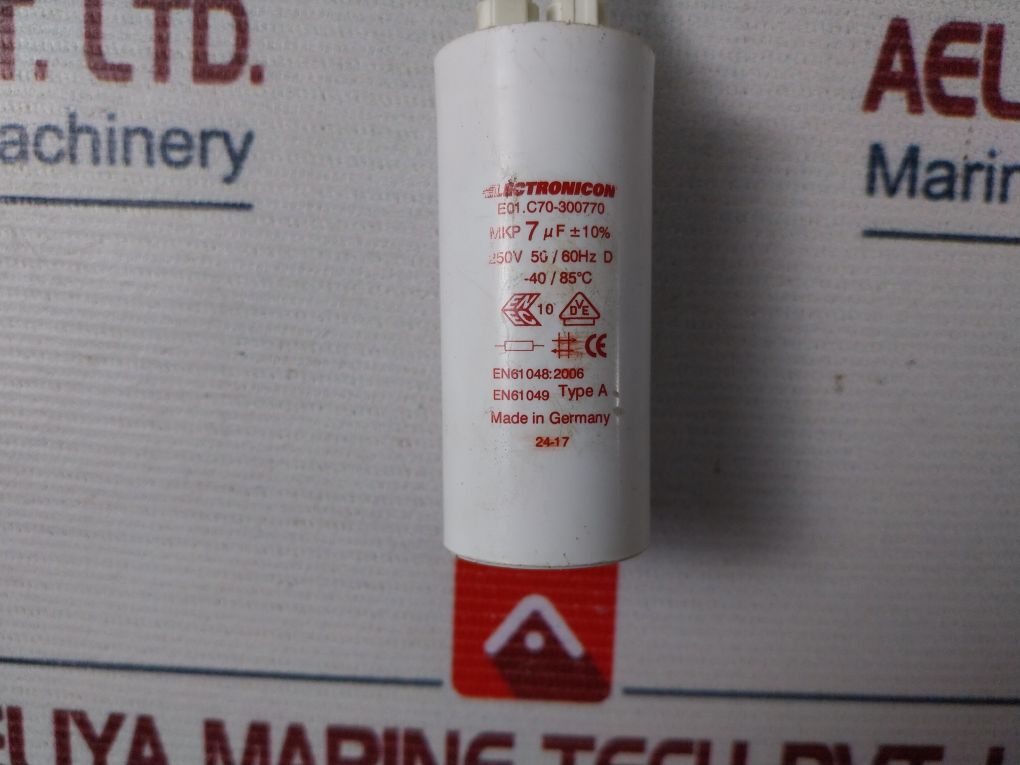 Electronicon E01.C70-300770 Capacitor En61049 Type A