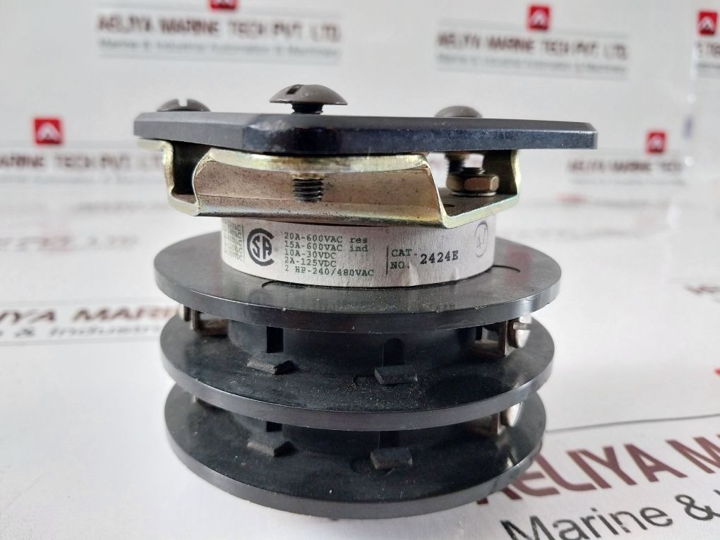 Electroswitch 2424E Rotary Synchroscope Switch