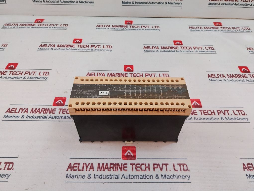 Elektronik-apparatebau E.J. Harder Sm8-8 Transmitter