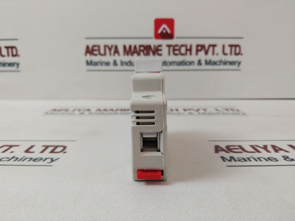 Elf Ef048348 Fuse Holder 32A 690V