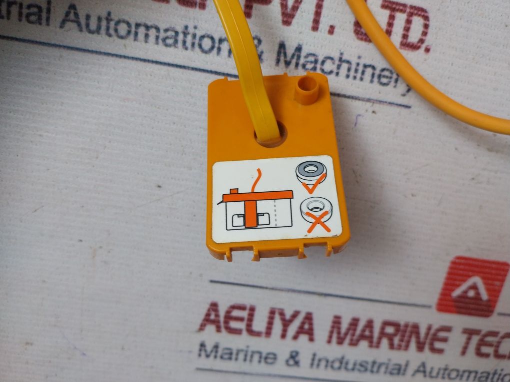 Elgin 1F 20W 5A Maxi Orange Air Conditioner