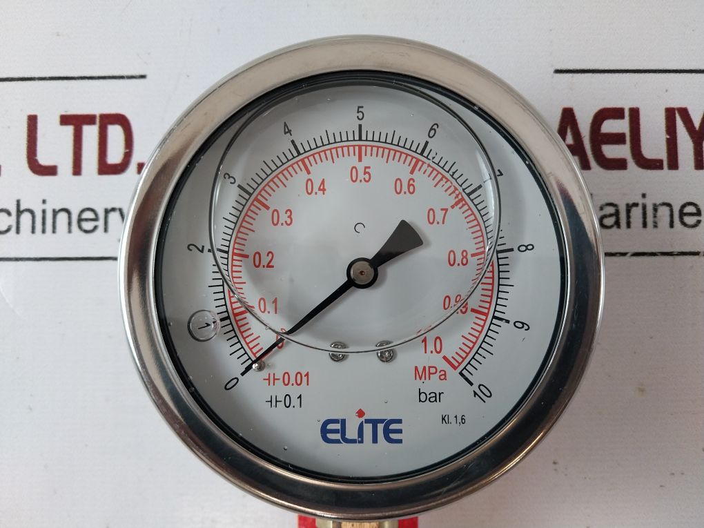 Elite P-16 Pressure Gauge