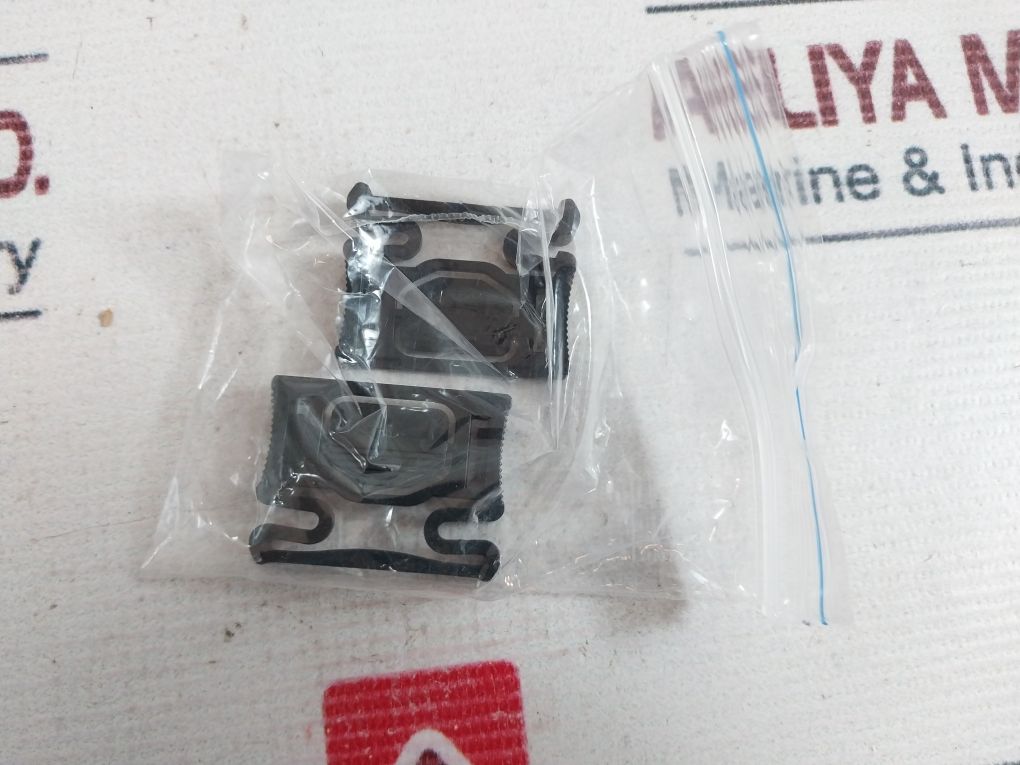 Eliwell Idp2Ecb7E0001 Temperature Controller 230V~4.5W