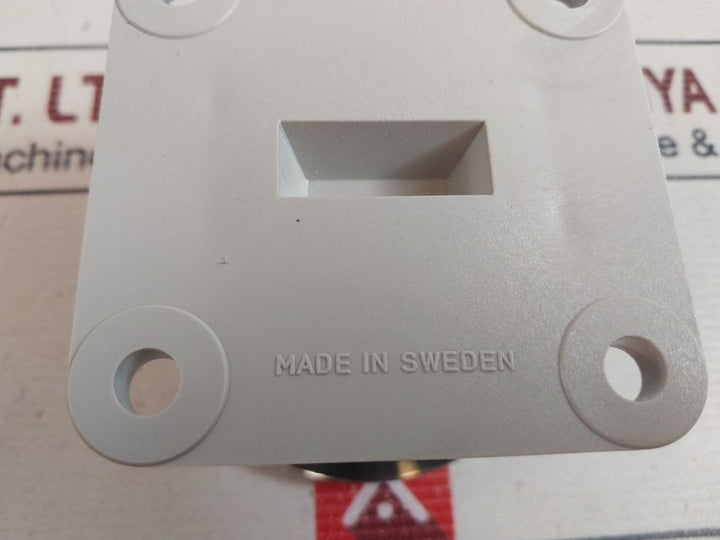 Elomek 722 Magnetic Door Holder Plate