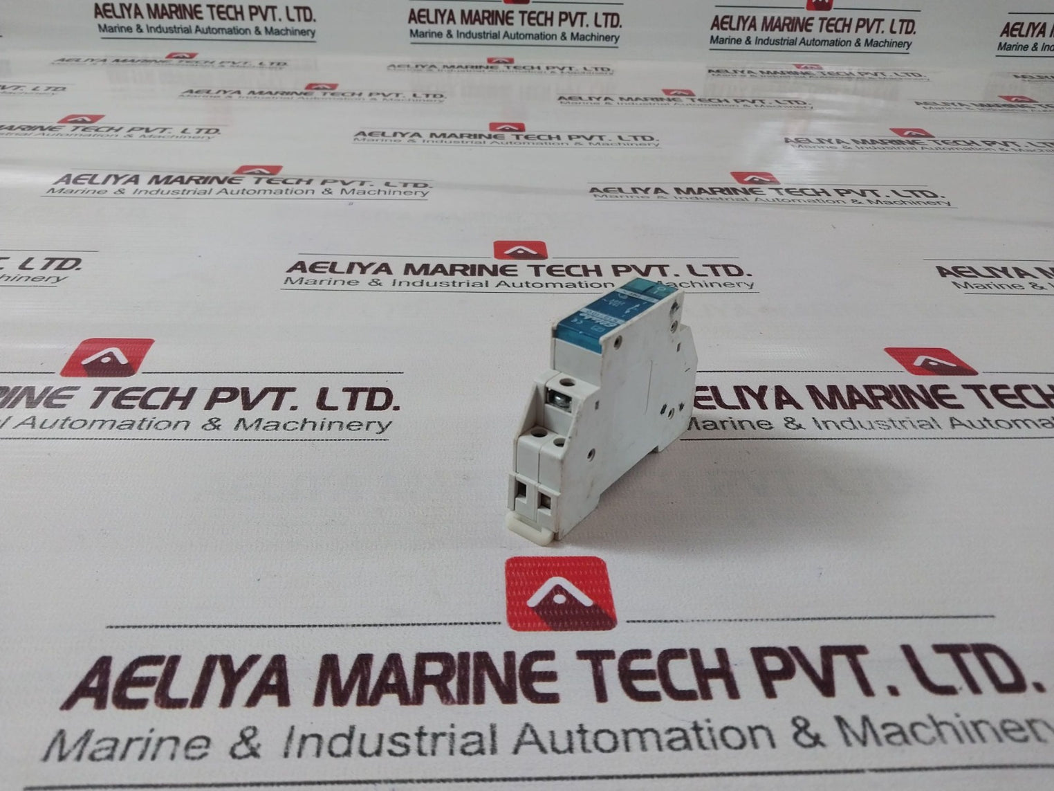 Eltako S12-100 Switch Impulse 230V