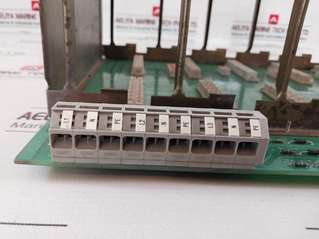 Eltek Pr700_Power Rack Etsiw500.6U