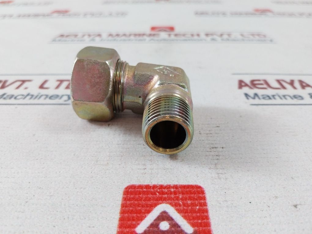 Emb L 18 Screwing 2503347