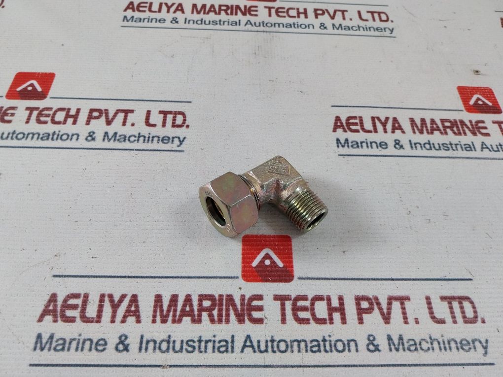 Emb L 18 Screwing 2503347