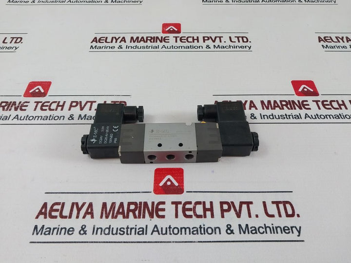 Emc Rv5222-06E4 Pneumatic Solenoid Valve