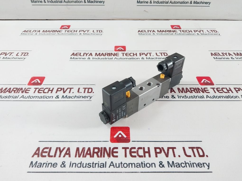 Emc Rv5222-06E4 Pneumatic Solenoid Valve