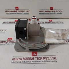 Emd 8362040 Crankcase Oil Pressure Detector