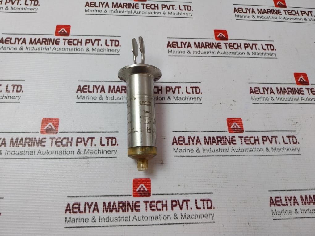 Endress+Hauser Ftl20H-0Tcj2D Limit Switch Clp 1”+1 1/2”