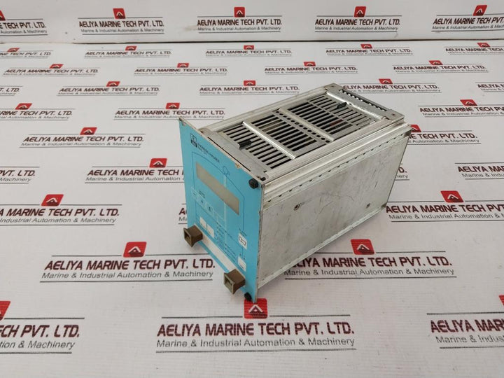 Endress+Hauser Nrs 571 Conductivity Transmitter 250V T2.5A