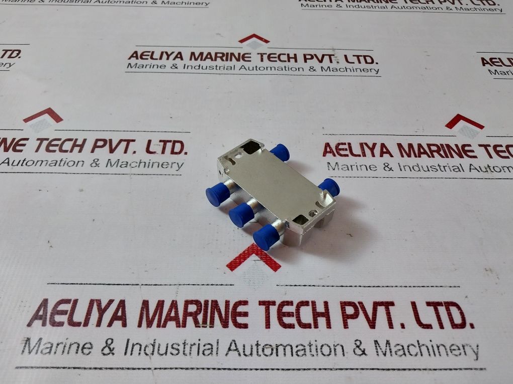 Engel Mp7621 4 Way Splitter