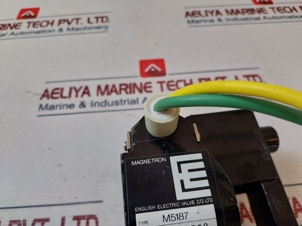 English Electric Valve M5187 Magnetron