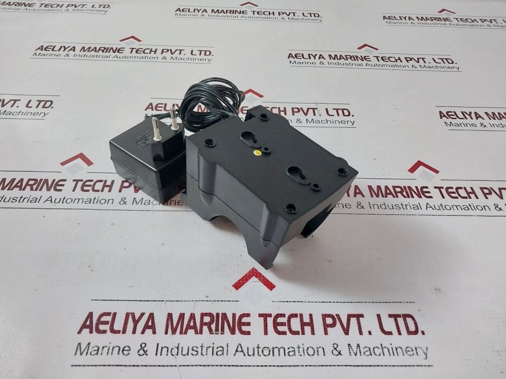 Entel Ccaht Lithium-ion Charger Adapter