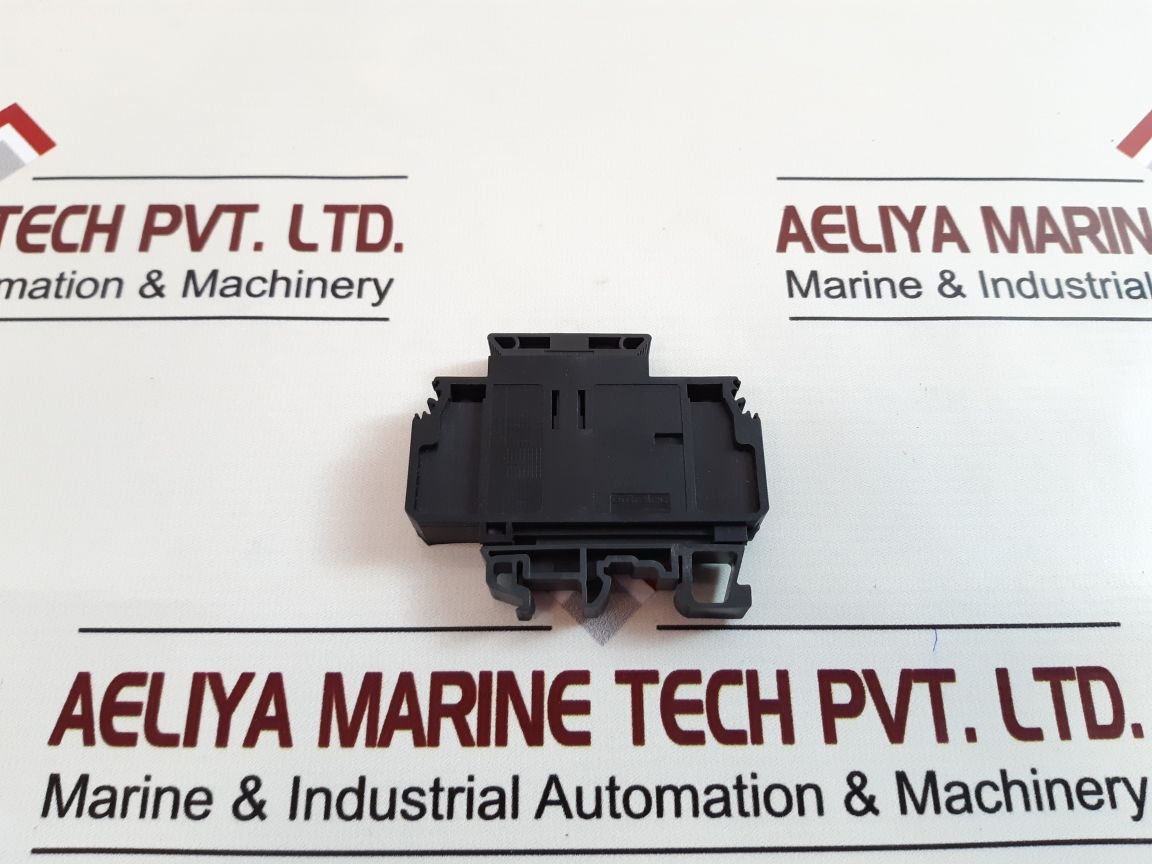 Set of 15x entrelec fem13u terminal block