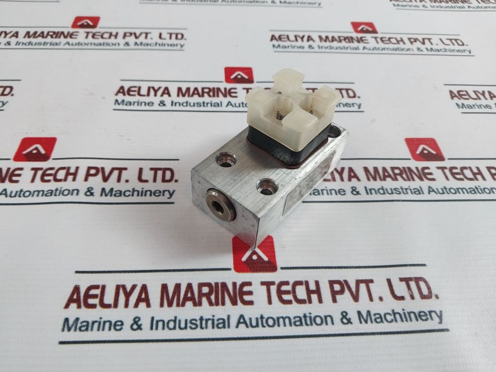 Epe F 4,2 G W 02 0 0 P Maintenance Indicator