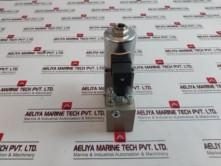 Eugen Seitz 118.156.110N 3-way Solenoid Valve 126.664.00
