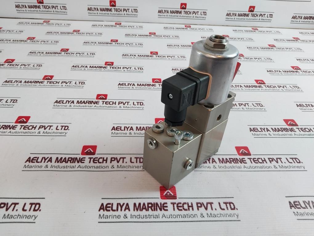 Eugen Seitz 118.156.110N 3-way Solenoid Valve 126.664.00