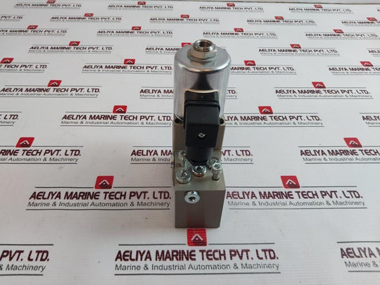 Eugen Seitz 118.156.110N Solenoid Valve Coil 2E27 / 1116/41