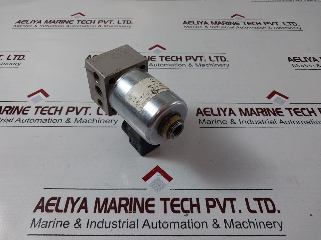 Eugen Seitz 118 100 024 N Solenoid Valve Coil