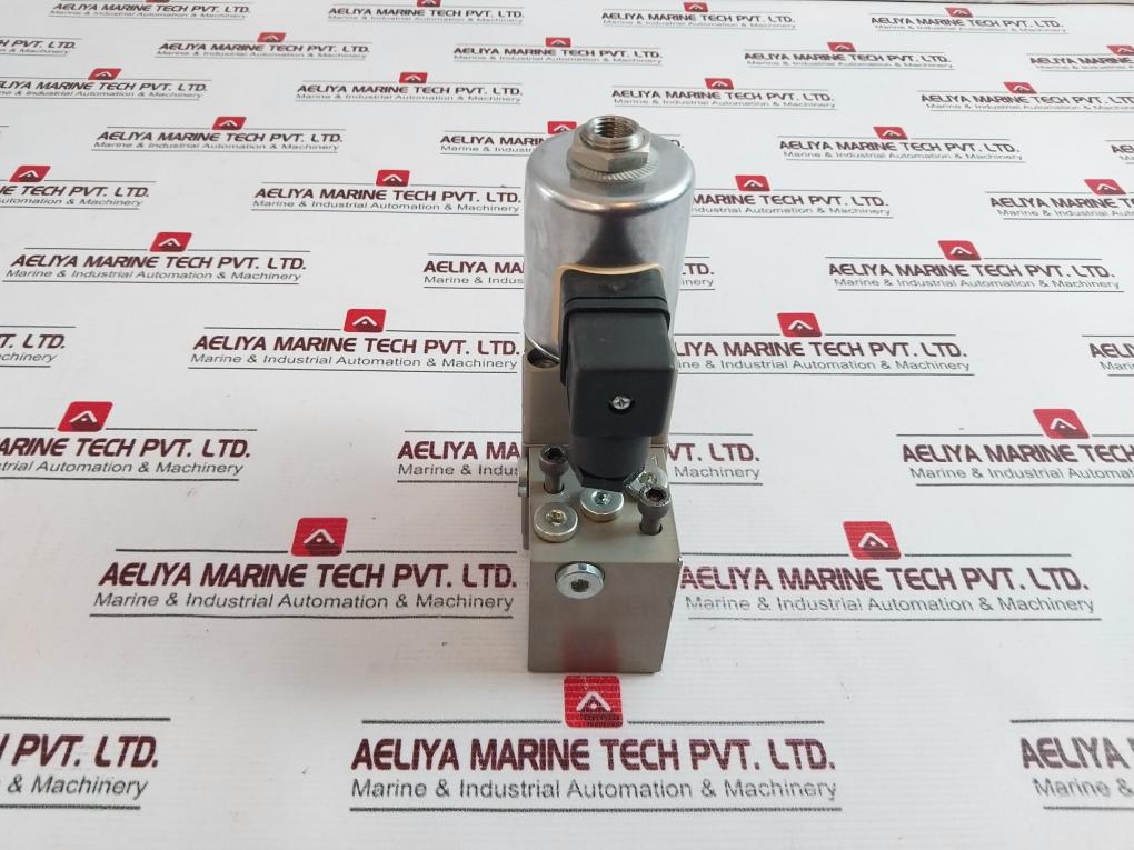 Eugen Seitz 118 156 110N Solenoid Valve 2 E 27