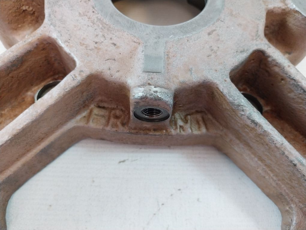 Eureka Pos.26 Bearing Housing