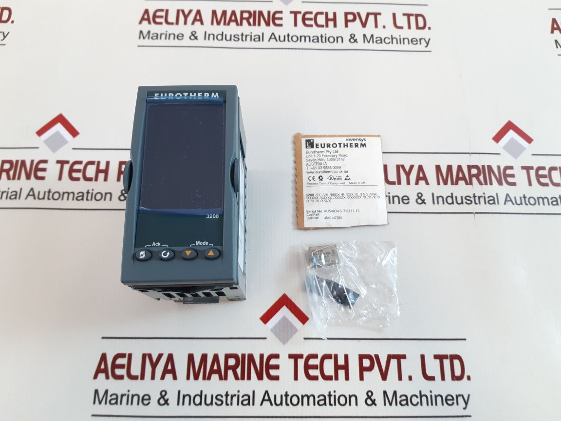 Eurotherm 3208 Temperature Controller 3208/Cc/Vh/Rrdx/R/Xxx/G/Eng/Eng
