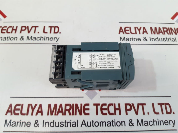 Eurotherm 3216 Temperature Controller