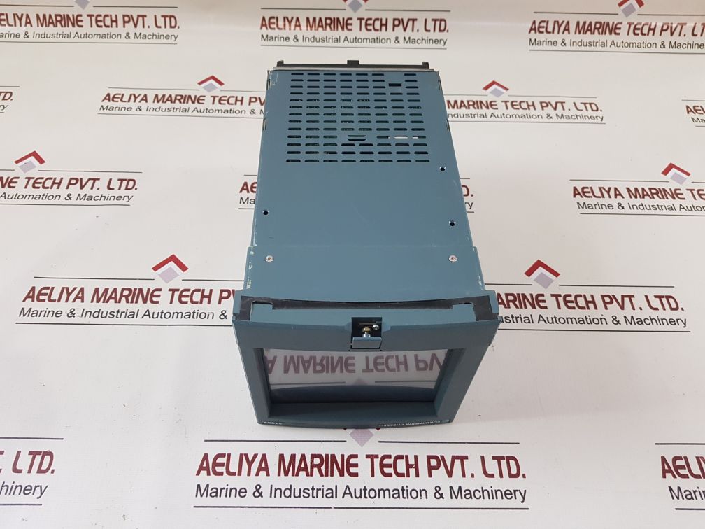 Eurotherm Chessell 5100V Graphic Recorders Ur28667-001-001 0704 T23
