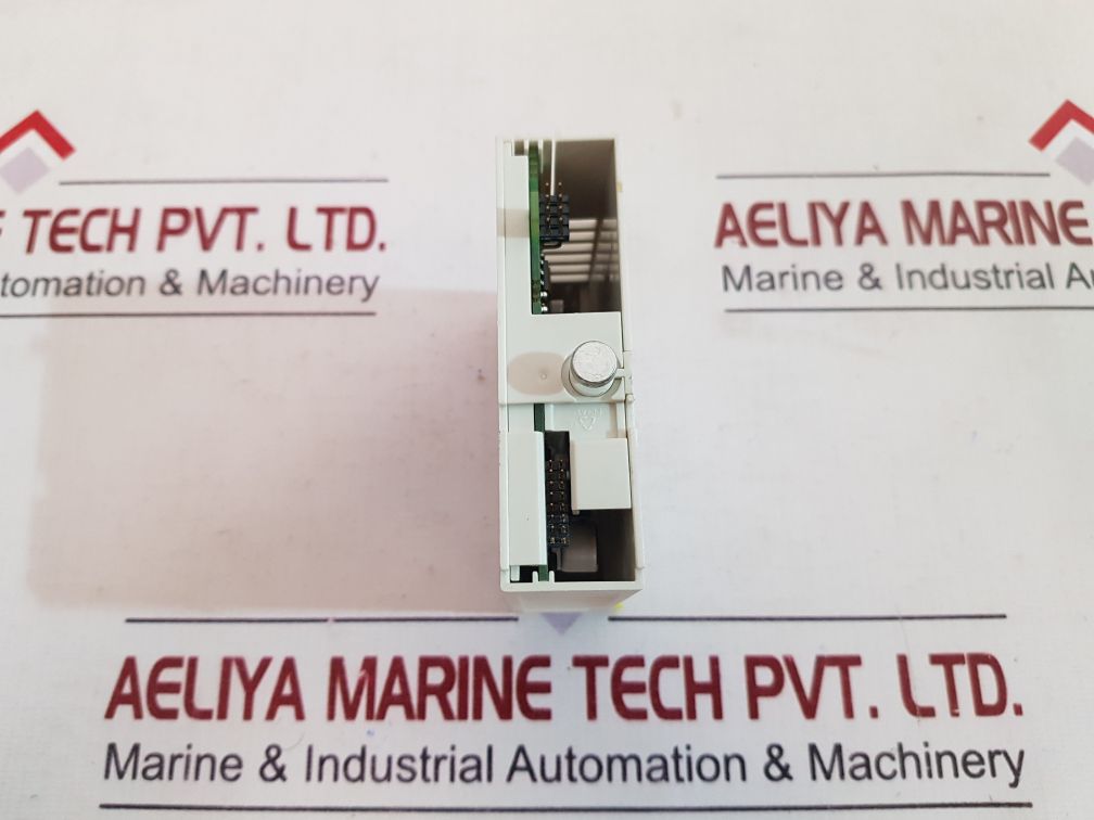 Eurotherm Invensys 2500M/Ao2Univ/ Xxxxx/ Xxxxxx