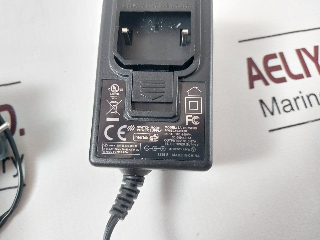 Eutech Cond 610 Waterproof Handheld Conductivity Meter Set