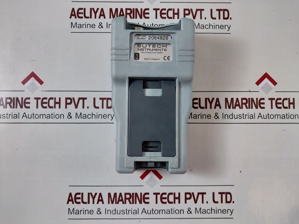 Eutech Cond 610 Waterproof Handheld Conductivity Meter Set