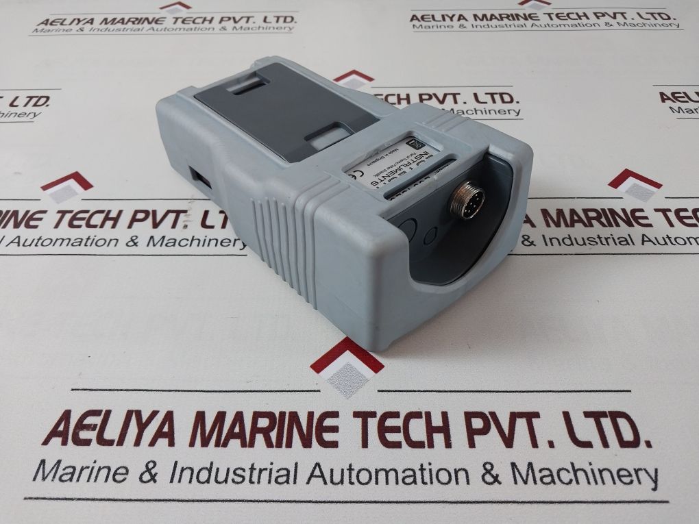 Eutech Cond 610 Waterproof Handheld Conductivity Meter Set