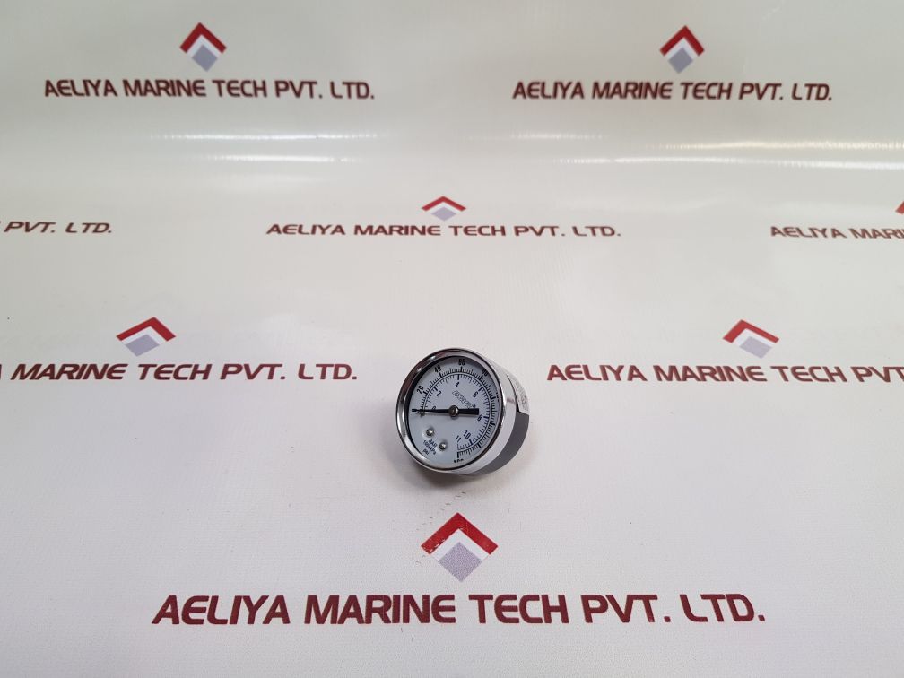 Exair 9011 Pressure Gauge Under Universal Plumbing Kit