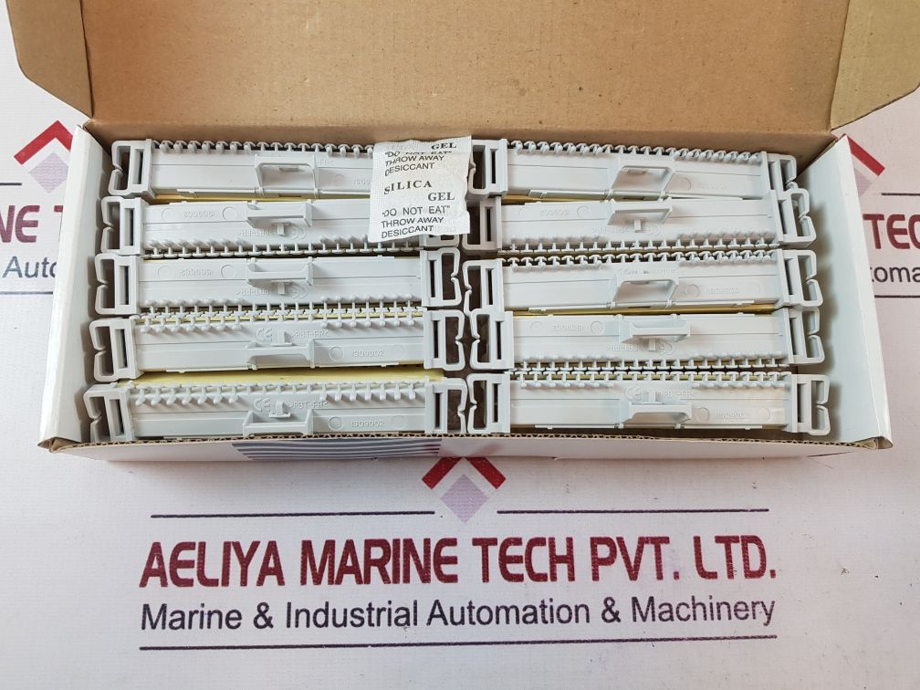 Set of 10x Excel 550-240 terminal/disconnection strip 237a