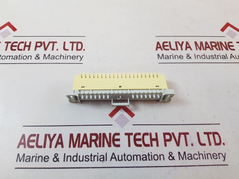 Set of 10x Excel 550-240 terminal/disconnection strip 237a