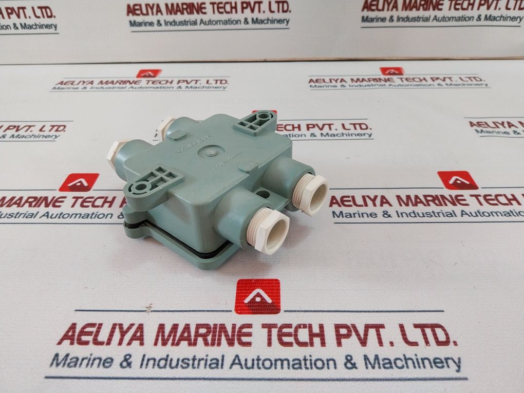 F8821 Watertight Type Joint Box