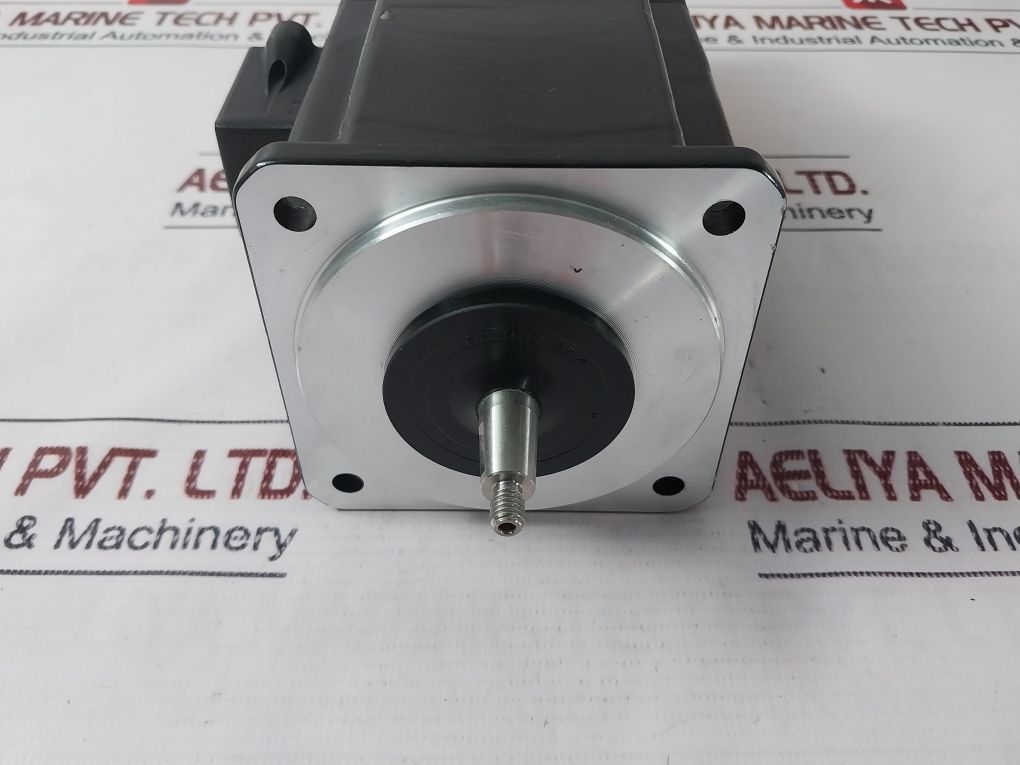 Fanuc A06B-0371-b175 Ac Servo Motor 90V 2.5A