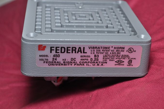 Federal Vibratone Horn 450