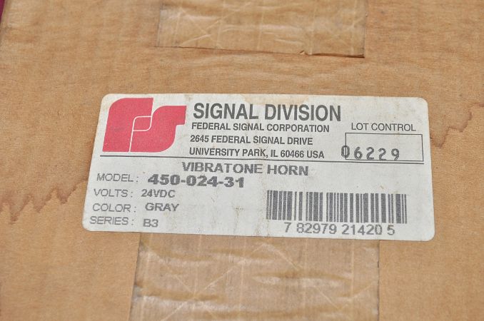 Federal Vibratone Horn 450