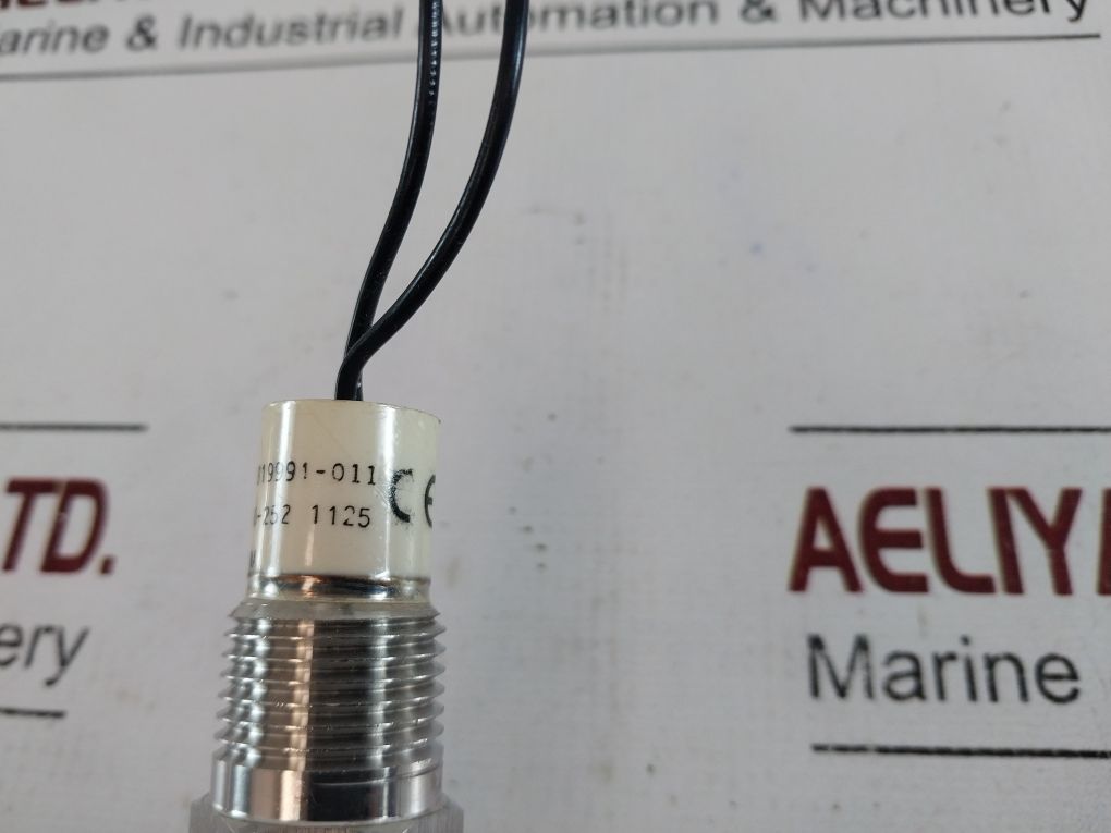 Fenwal 08-819991-011 Temperature Switch/Sensor L250F