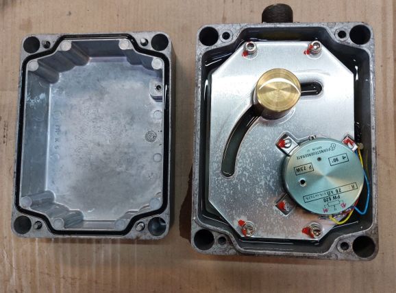Fernsteuergerate Pw 620 Potentiometer Junction Box