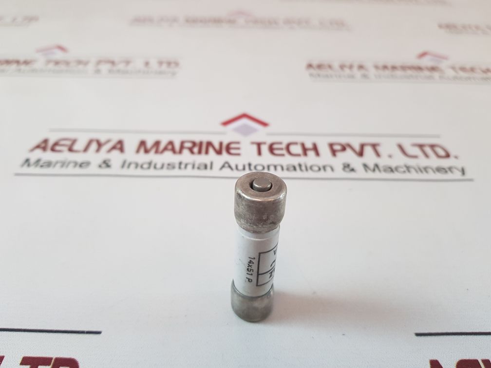 Set Of 6X Ferraz C 63211 Fuse 500V~