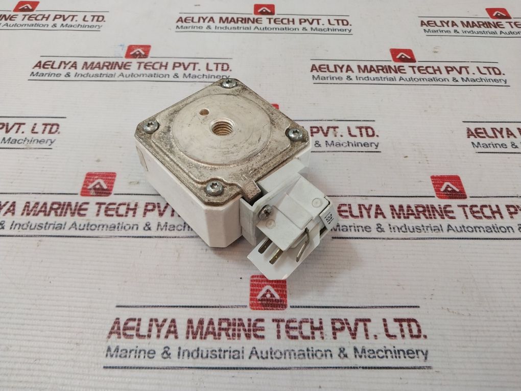 Ferraz Shawmut A070Ud33Tti1250 Mersen Fuse Protistor 700V