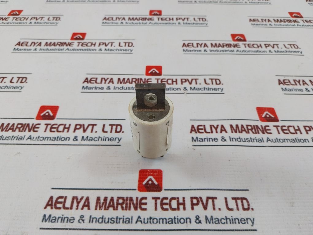 Ferraz Shawmut A30Qs100-4 Fuse 100 Amp 300V