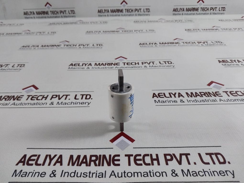 Ferraz Shawmut A30Qs70-4 Fuse 70A 300Vac 200Ka Ir